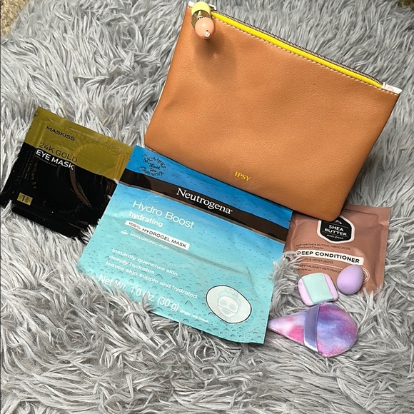 Ipsy Bag & Beauty Bundle Neutrogena Hydro Boost Mask HASK Shea Deep Cond. Mask + - Picture 10 of 10